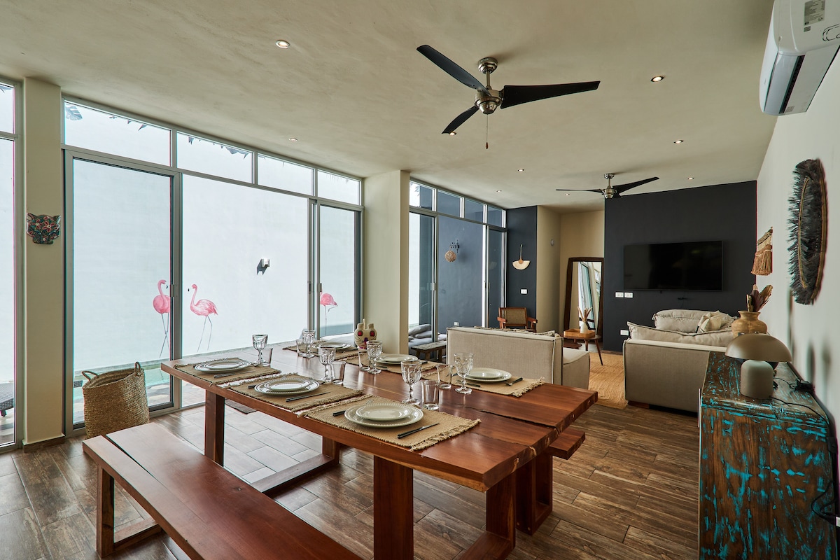 Casa Flamingo modern kitchen with high-end appliances and open layout for family gatherings