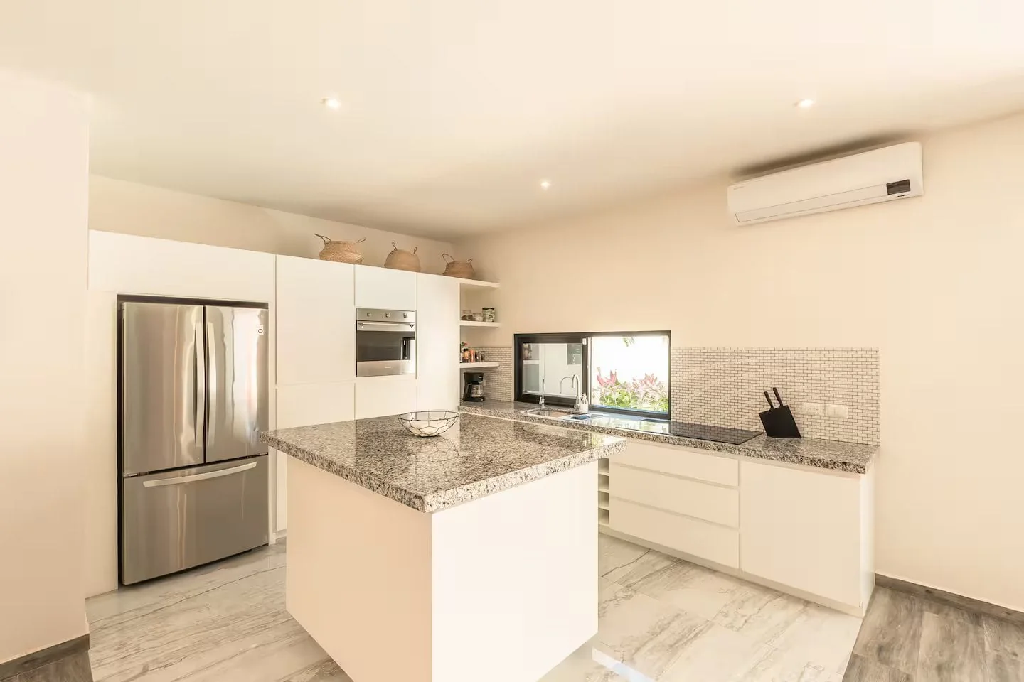 Casa Sueño private pool and exterior