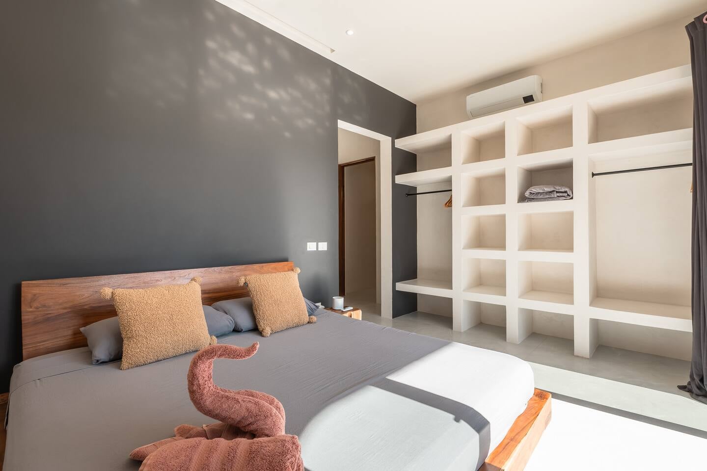 Casa Tabarka bedroom suite